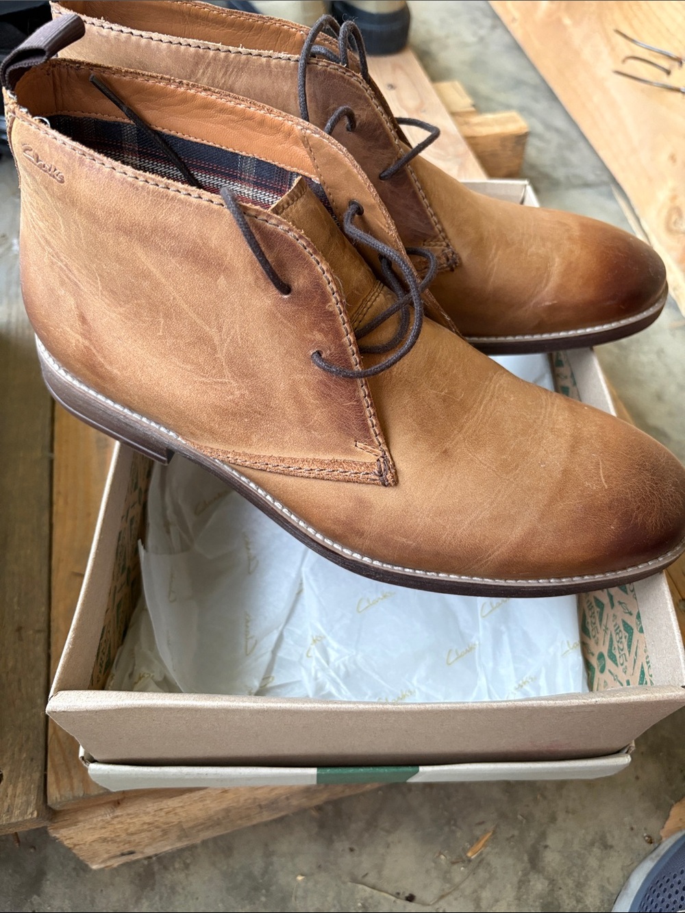 Clarks Men’s Brown Leather Chukka Boots - Lace-Up Casual